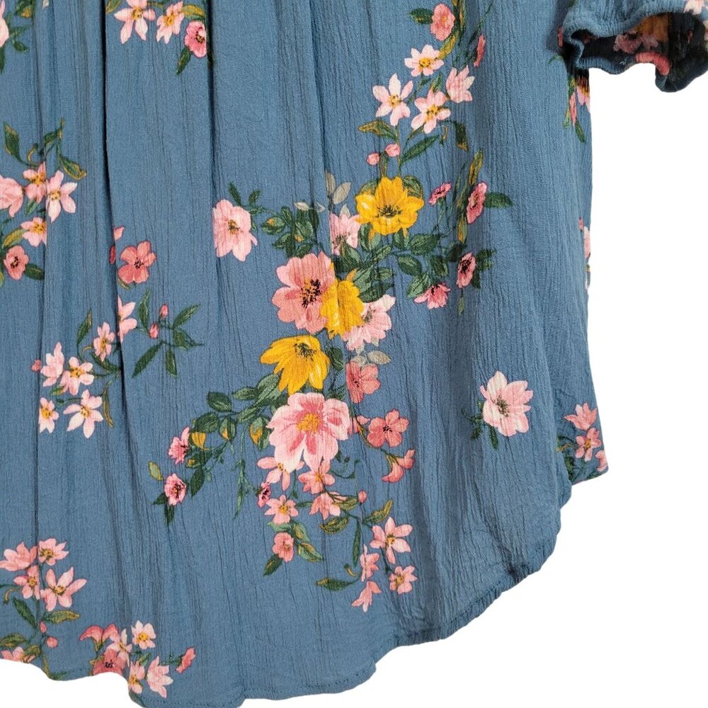 Torrid 3 Size 3X Top Floral Cold Shoulder Crinkle Adjustable Lace Straps Blue - Picture 4 of 9